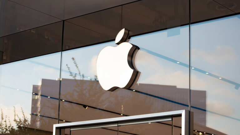 Apple is developing technology to manage iphones using thought, but