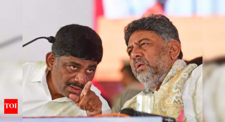 Dk shivakumar discusses the donation of rs 50 lakh to