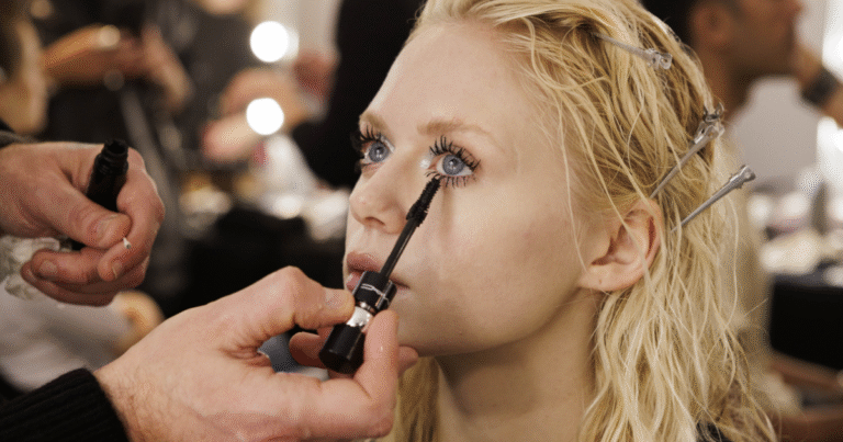Review of max factor's false lash effect mascara by a