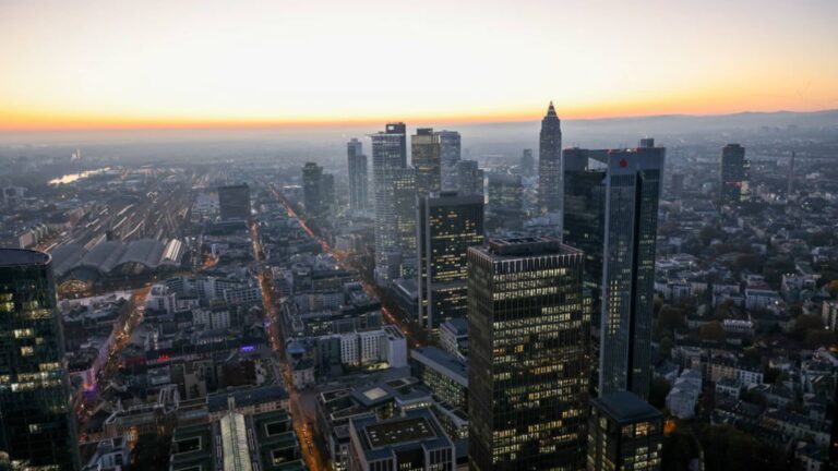 Investors shift their focus from the u.s. to europe due