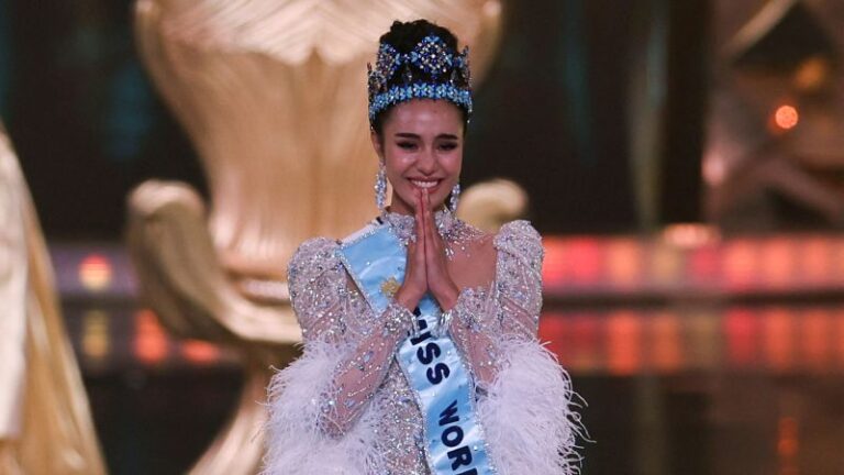 Opal suchata chuangsri from thailand wins the miss world 2025