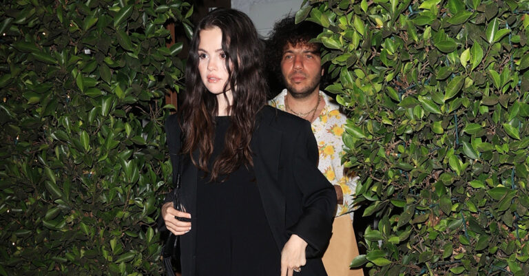 Selena gomez embraced the shoe trend that complements cropped pants.