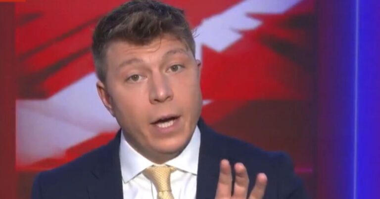 Gb news host angrily criticizes labour over migrant agreement, expressing