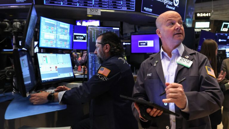Live updates on today's stock market
