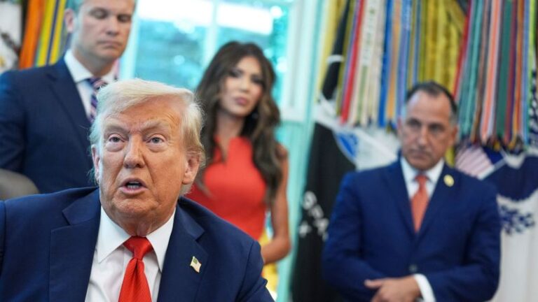 Ongoing coverage: trump updates, national guard warnings, deportation of kilmar