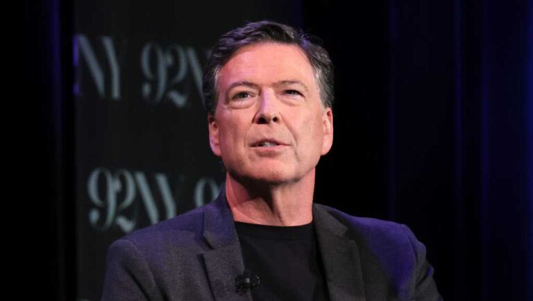 Comey charged with making false statements to Congress and obstructing justice. Comey charged with making false statements to congress and obstructing