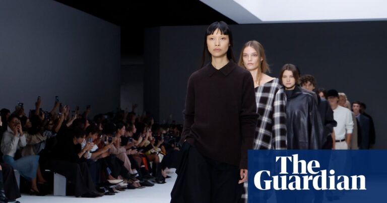 Cos takes the spotlight at new york fashion week as