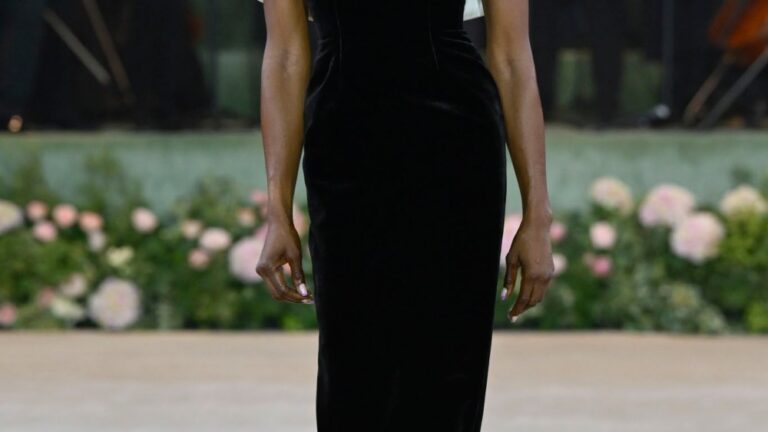 Overview of the richard quinn spring 2026 ready to wear fashion show