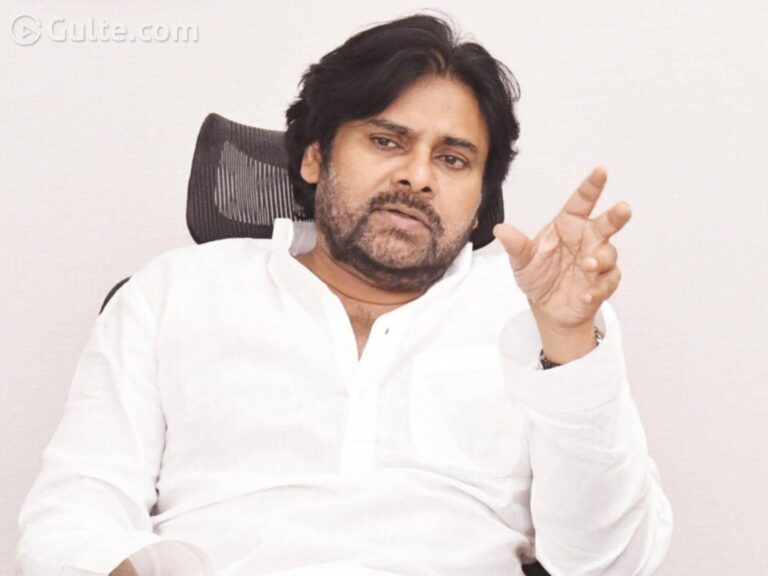 Pawan locks muhurtham to introduce janasena to the public