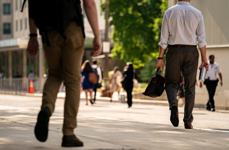 Rising Threat of US Shutdown Increases Economic and Political Concerns Rising threat of us shutdown increases economic and political concerns