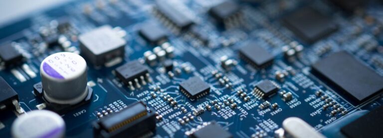 Analyzing Valuation Following Recent Minor Fluctuations in Share Prices Analyzing valuation following recent minor fluctuations in share prices