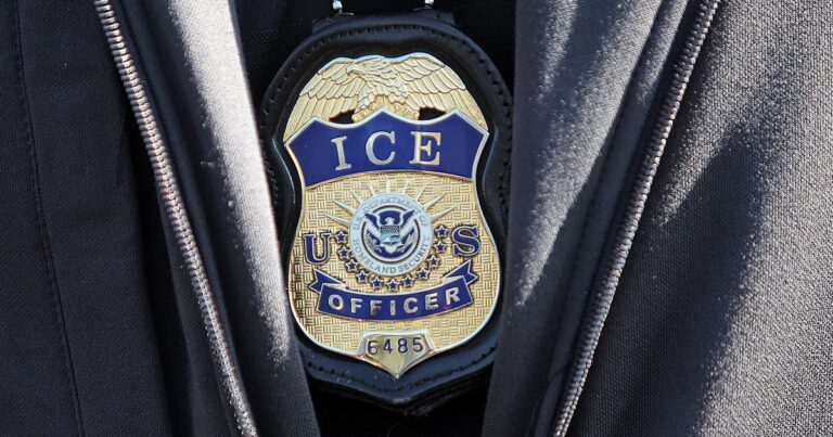 DHS and FBI alert on assaults targeting ICE facilities by domestic violent extremists Dhs and fbi alert on assaults targeting ice facilities by