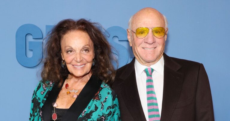 Diane von Furstenberg expresses great satisfaction with Barry Diller. Diane von furstenberg expresses great satisfaction with barry diller.
