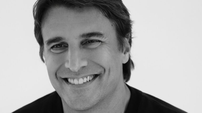 Gucci has appointed a new Chief Officer for Client Relations, Marketing, and Commercial Operations. Gucci has appointed a new chief officer for client relations,