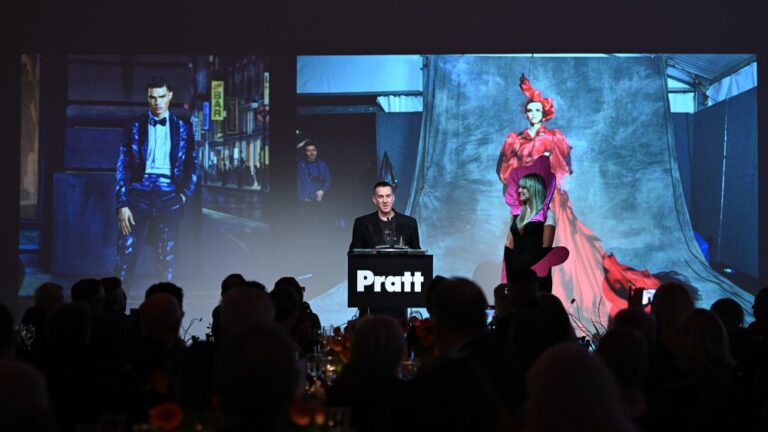 Jeremy Scott Recognized with Legend Award by Pratt and Heidi Klum Jeremy scott recognized with legend award by pratt and heidi