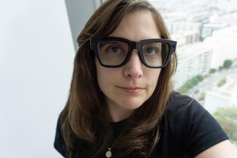 Sturdy frames with remarkable features Sturdy frames with remarkable features