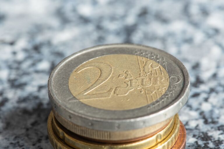 €2 coins from Portugal valued above their nominal worth