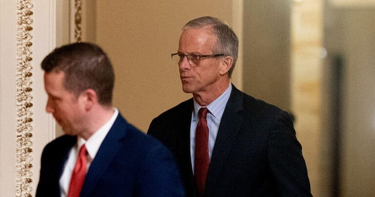 Senate Advances Agreement to Resolve Government Shutdown Deadlock