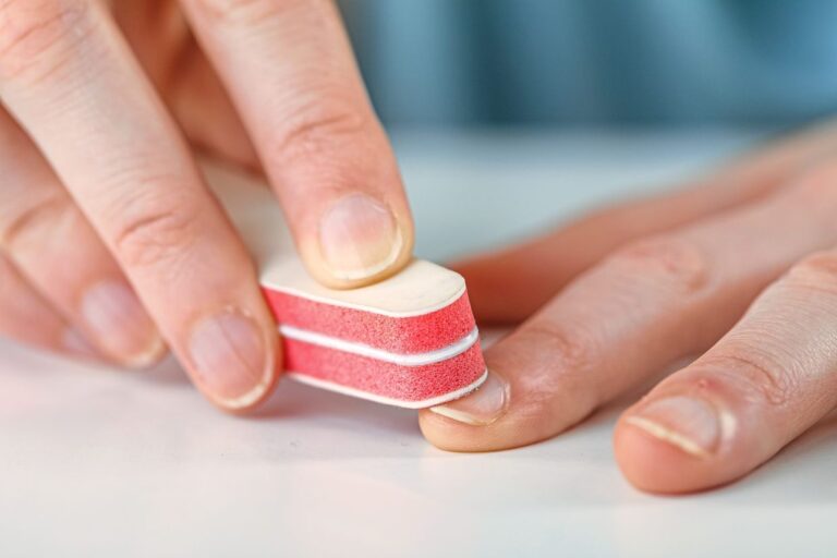 Insights From Your Nails: Subtle Indicators That Beauty Experts Urge You to Recognize Insights From Your Nails: Subtle Indicators That Beauty Experts Urge