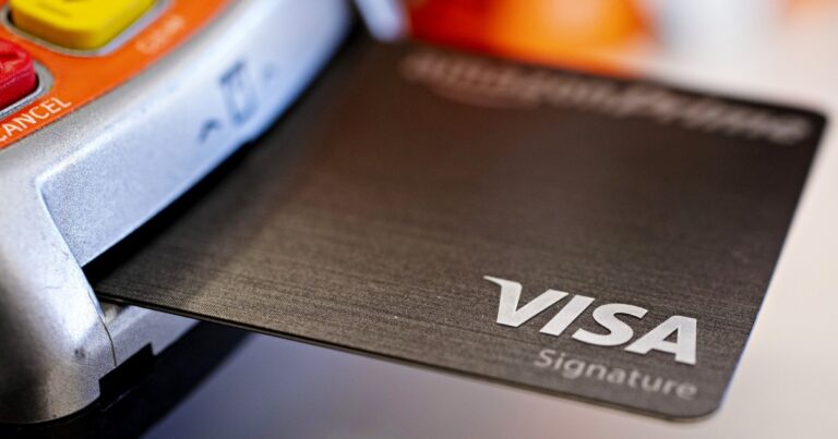 Limiting credit card interest rates brings together both political sides