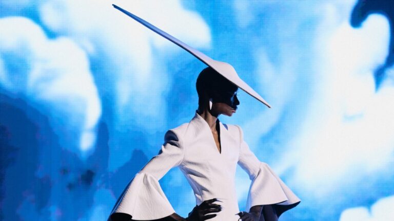 Overview of Robert Wun's Spring 2026 Couture Fashion Show and