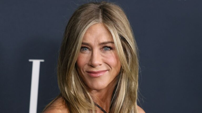 Quiet Silver is a subtle approach for gradually transitioning to