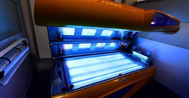 Call to clamp down on illegal sunbed operators targeting minors Call to clamp down on illegal sunbed operators targeting minors