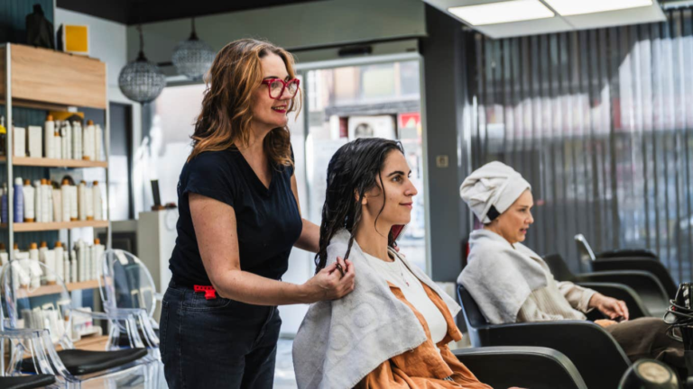 Hairstylist Promotes Quiet Appointment Options