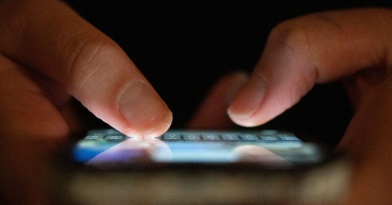 Transform Your Phone with a Major Free Upgrade by Changing Your Keyboard Transform Your Phone with a Major Free Upgrade by Changing